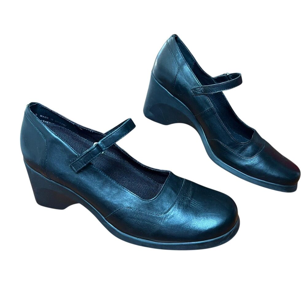DKNY Mary Jane Shoes Women's 10 Black Leather Dark Academia Goth Grunge Comfort